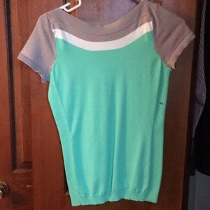 Beautiful spring sweater. NWT